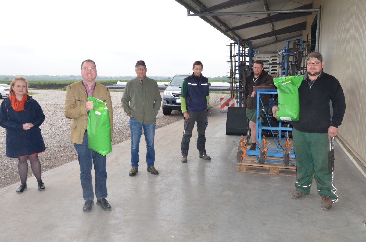 Hallbergmoos-Bluehaktion-3