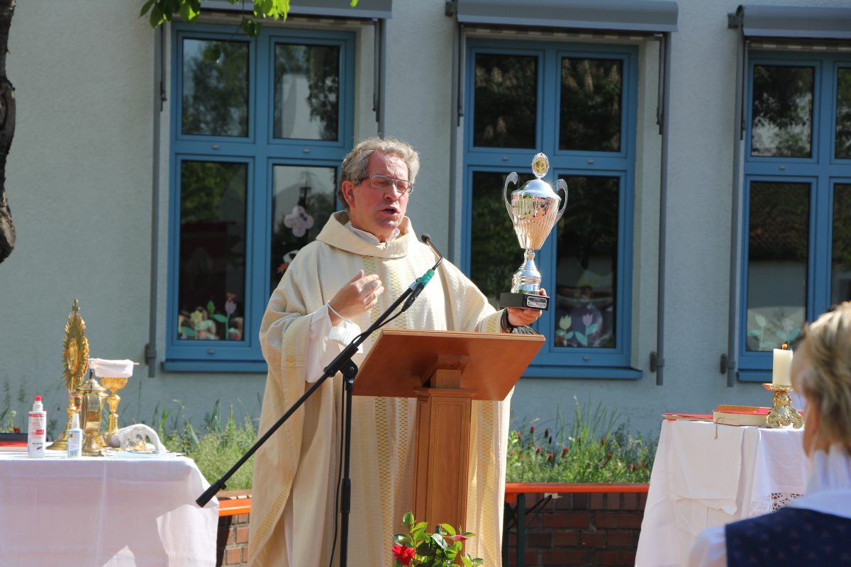 mk-hallbergmoos-fronleichnam-2021