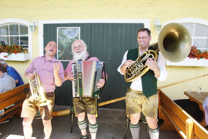 mk-hallbergmoos-sonntagsmusi-2022