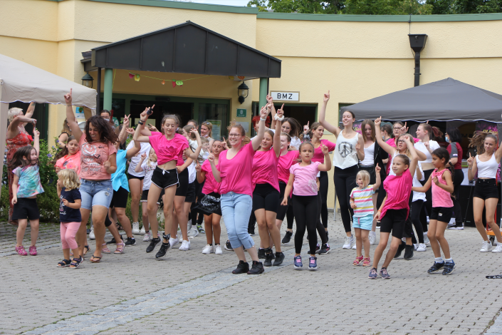 mk-hallbergmoos-sommerfest-seniorenheim-2022