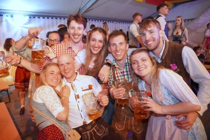 Hallberger Wiesn mooskurier Tag 4