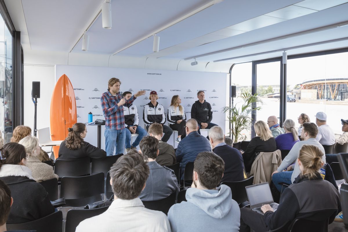 mk-hallbergmoos-surftown-2024