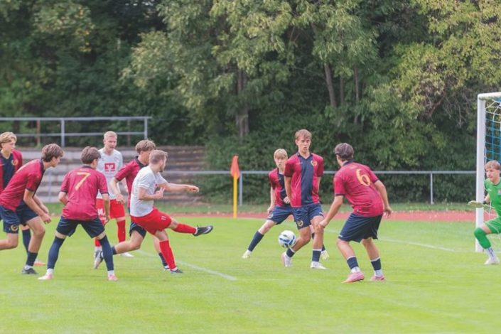 VfB Hallbergmoos beim 1:0-Auswärtssieg gegen die SpVgg Unterhaching II in der Landesliga